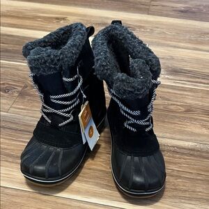 Cat & Jack Black Winter Boots with Gray Accents Waterproof Fur Lined Warmer